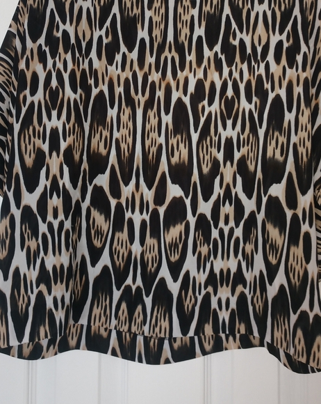 INC women's top animal print size 2 - Picture 5 of 9